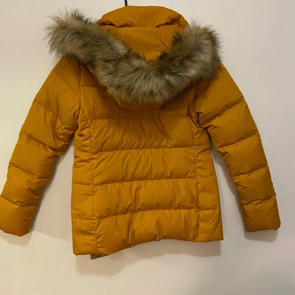 North Face Winter Jacket - Picture 7 of 8